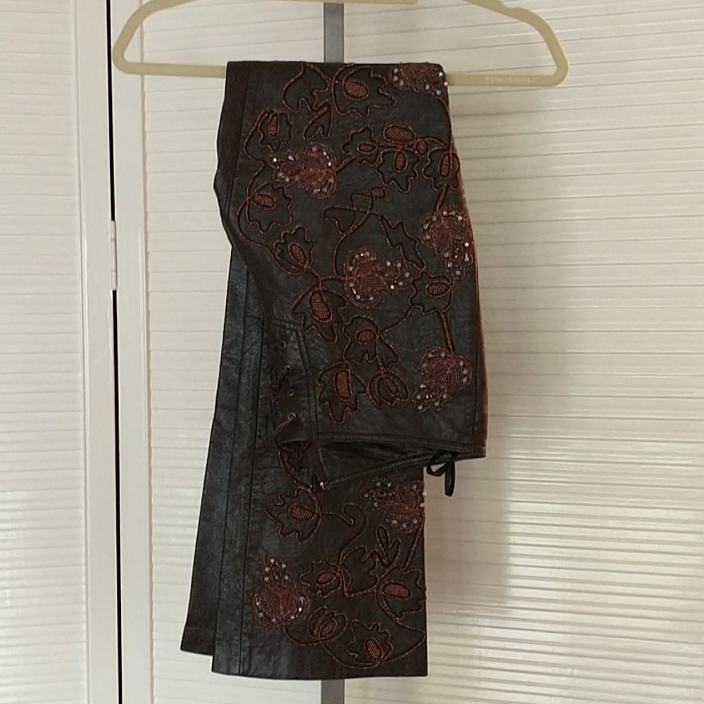 Bebe Brown Leather Front Beaded Pants Size 4